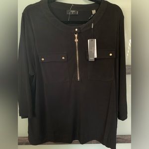 🎆SOLD 🎆TAHARI black top with 2 front pockets with snaps, 1/2 zipper sz 1X